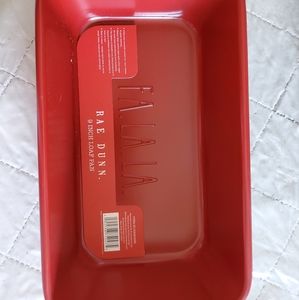 9" Christmas baking pans Rae dunn